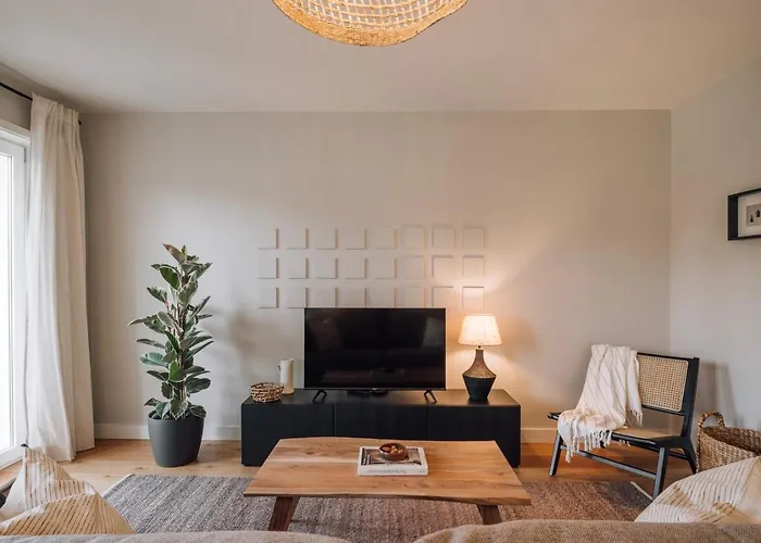 Vedras - 2 Bedrooms And Parking In Alcantara