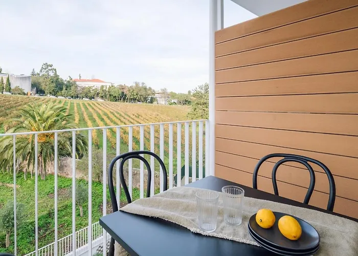 Vedras - 2 Bedrooms And Parking In Alcantara *