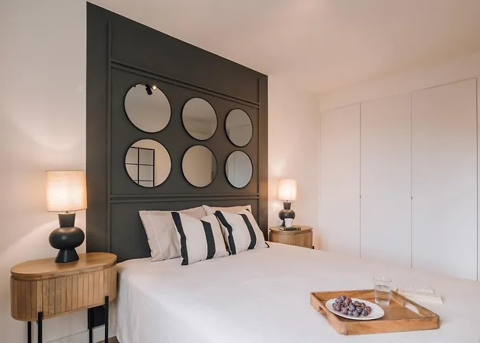 Vedras - 2 Bedrooms And Parking In Alcantara * Lisboa