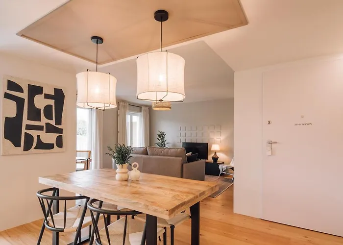 Vedras - 2 Bedrooms And Parking In Alcantara דירה